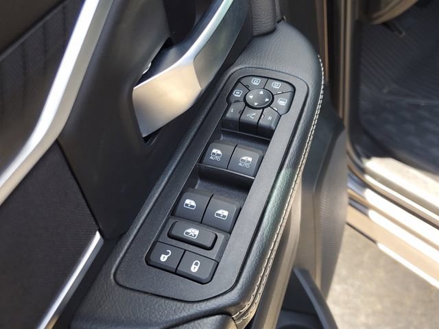 Used 2025 RAM 2500 Big Horn AWD/4WD image 19