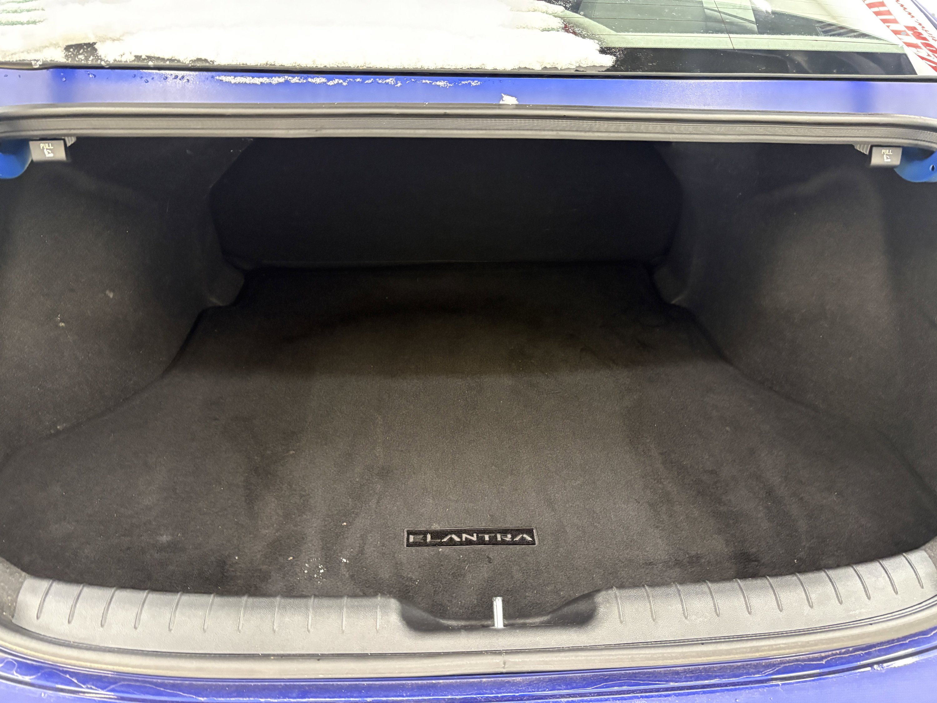 Used 2023 Hyundai Elantra SEL w/ Convenience Package FWD image 9