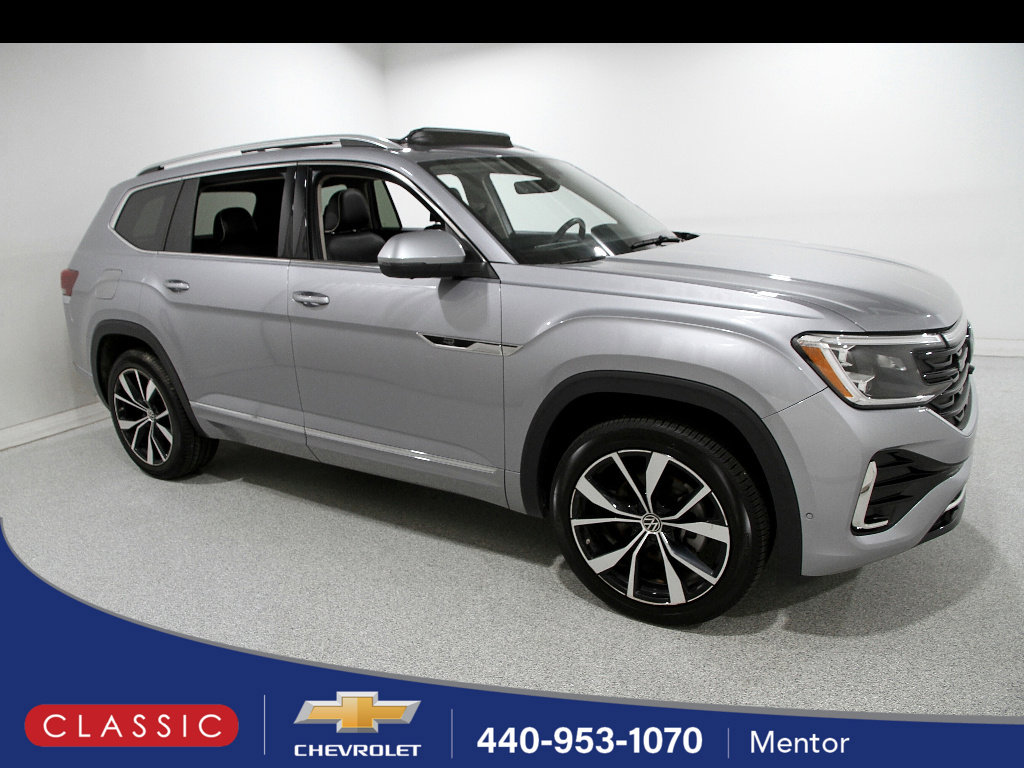 Used 2024 Volkswagen Atlas SEL Premium R-Line image 1