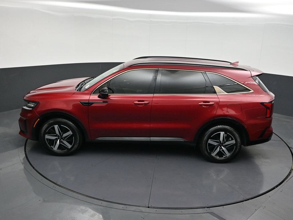 Used 2021 Kia Sorento S FWD image 17