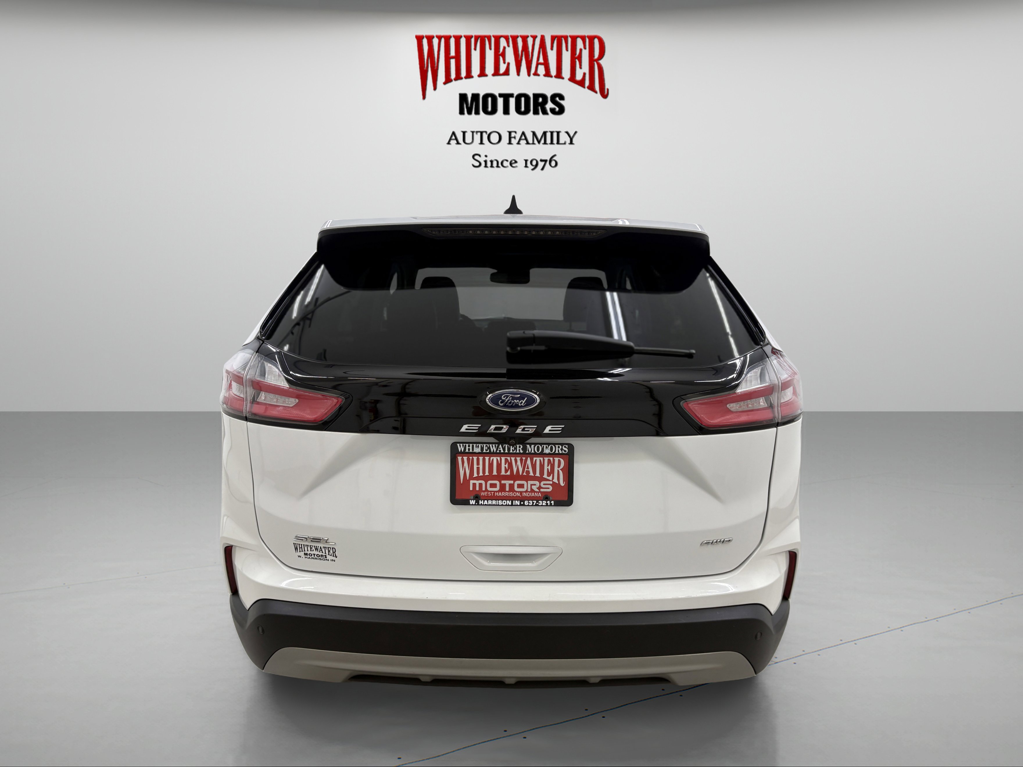 Used 2022 Ford Edge SEL AWD/4WD image 3