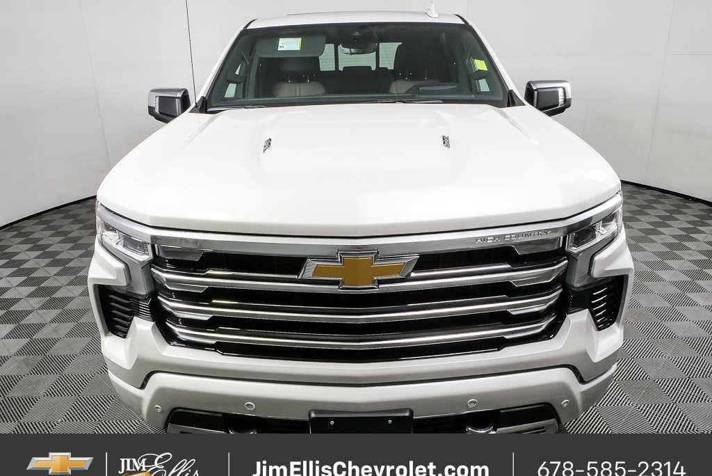Certified 2024 Chevrolet Silverado 1500 High Country w/ Technology Package AWD/4WD image 27