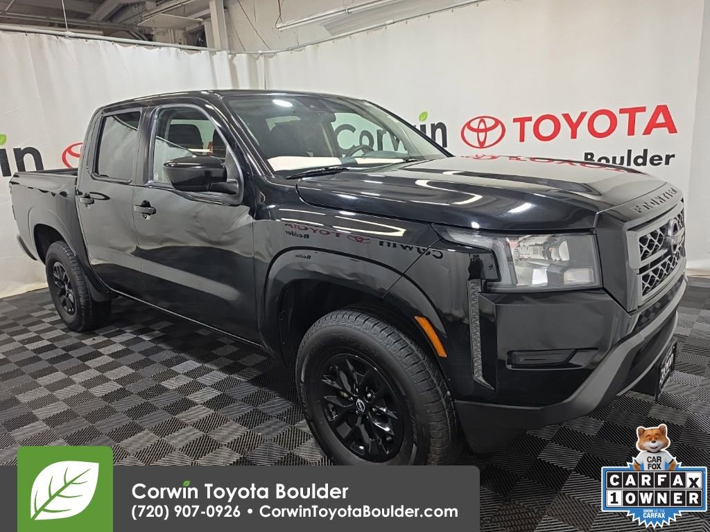 Used 2024 Nissan Frontier SV image 1