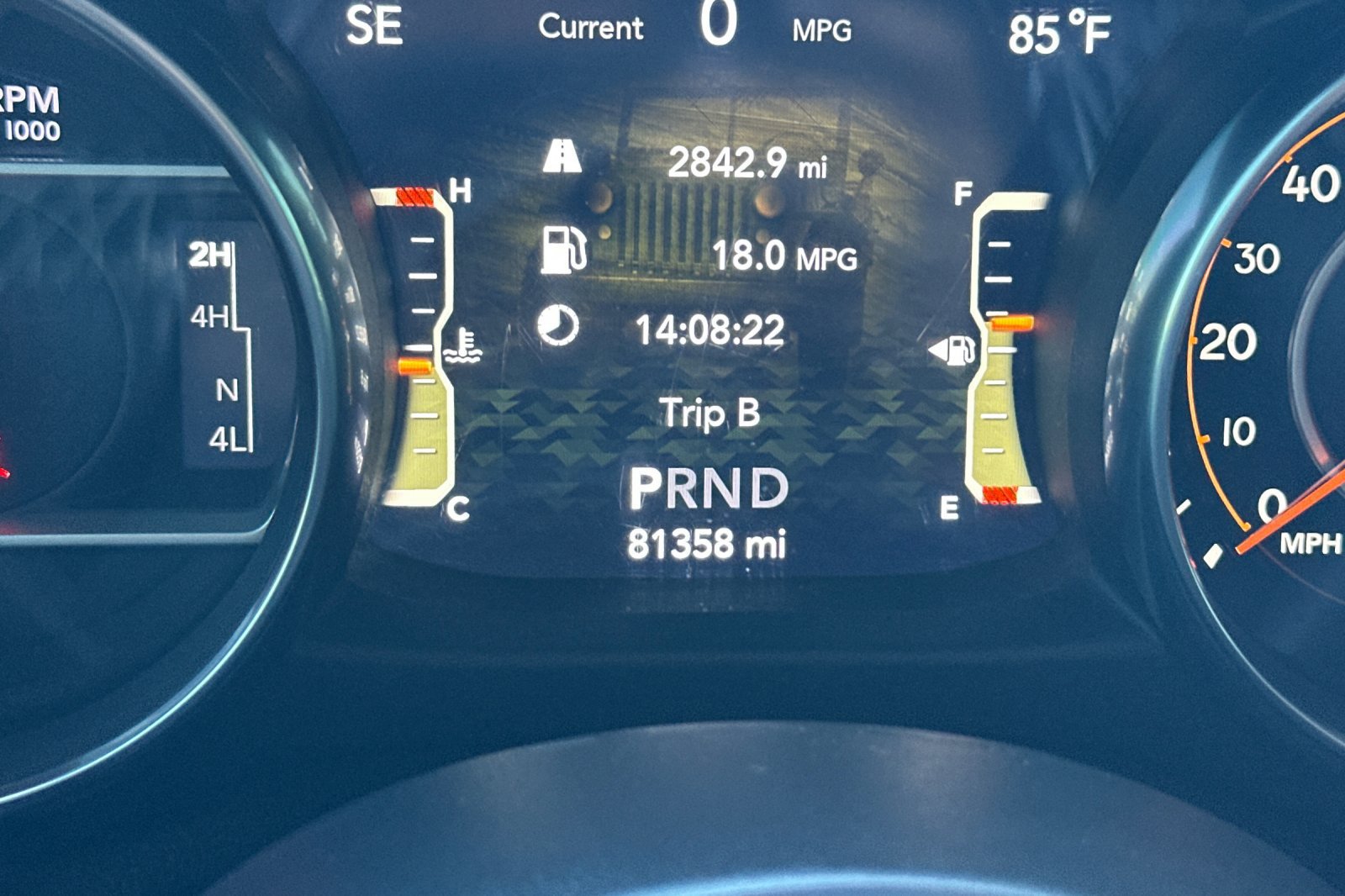 Used 2020 Jeep Wrangler Unlimited Sahara AWD/4WD image 22