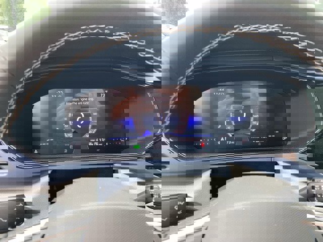 New 2024 Volkswagen Taos SE image 33