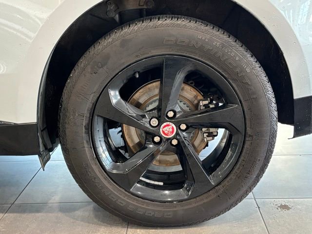 Used 2021 Jaguar F-PACE S image 38