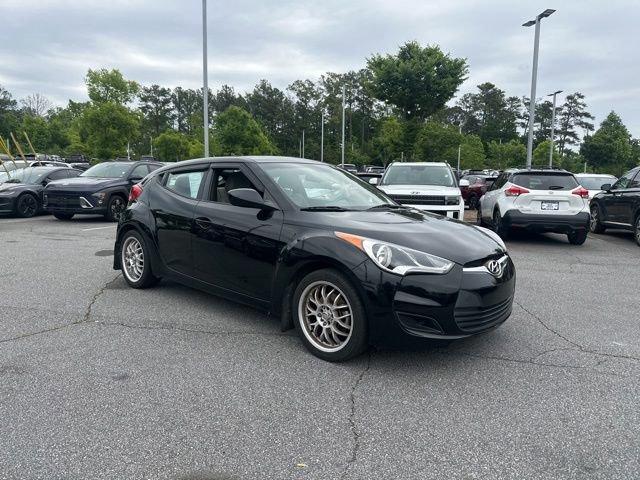 Used 2013 Hyundai Veloster FWD image 1