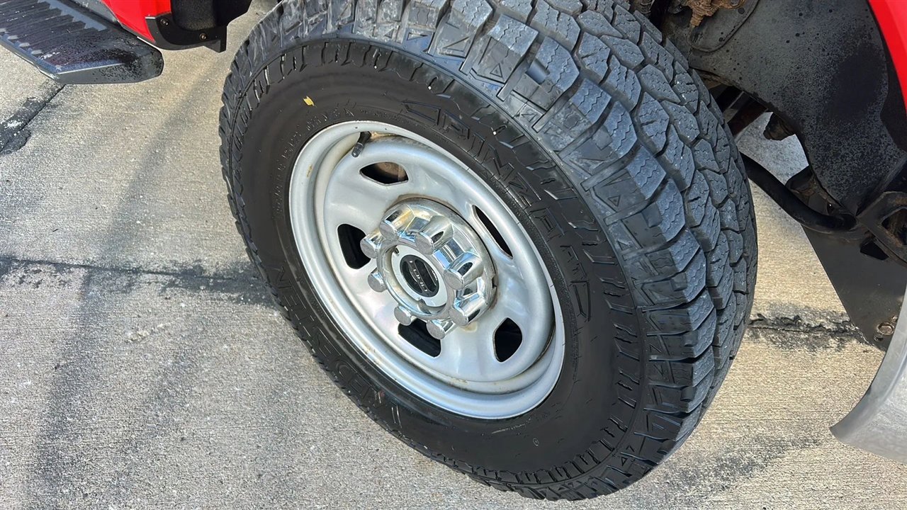 Used 2019 Ford F350 XL w/ XL Value Package image 6