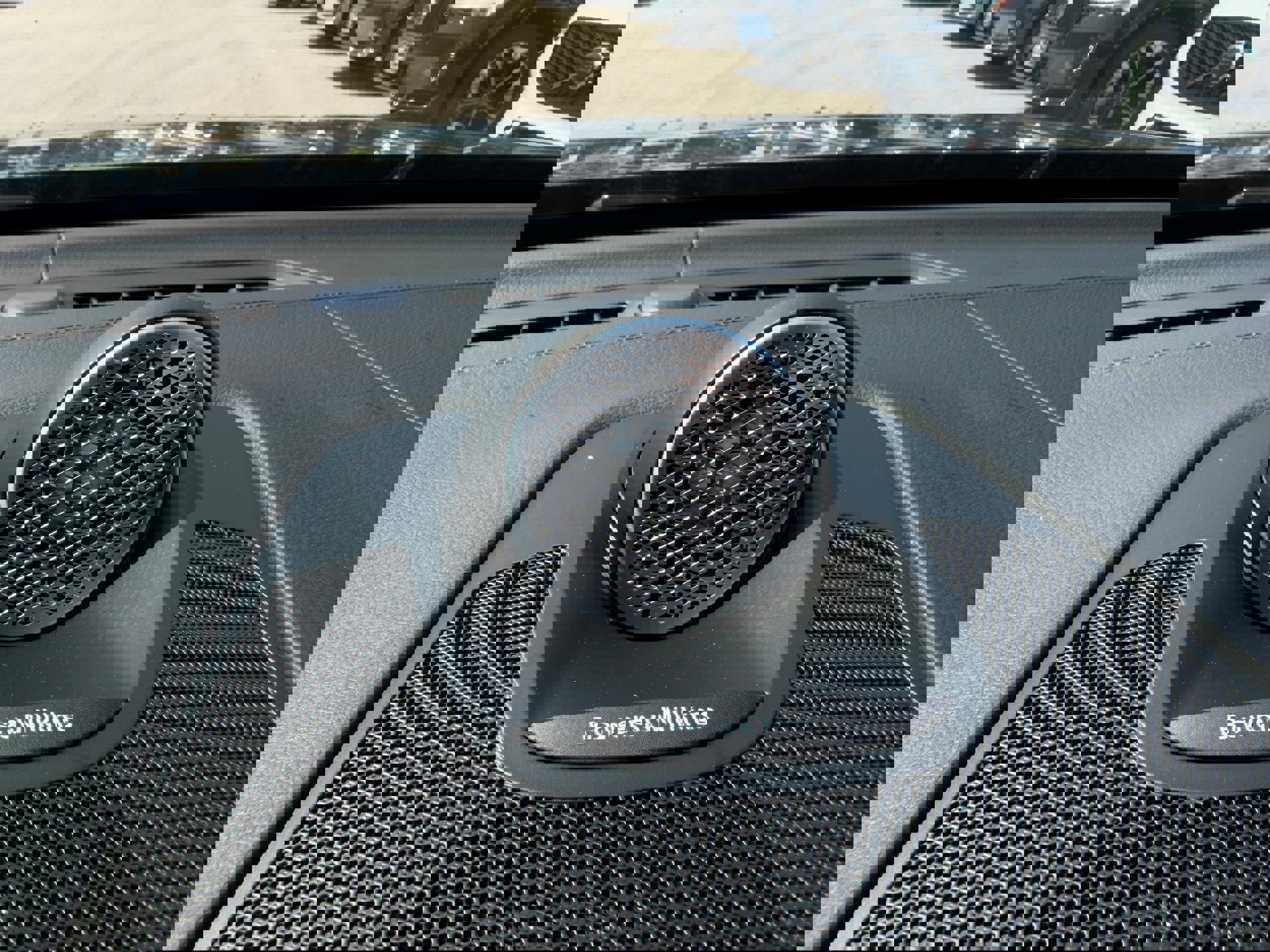 New 2026 Volvo XC60 B5 Ultra w/ Protection Package Premier image 15