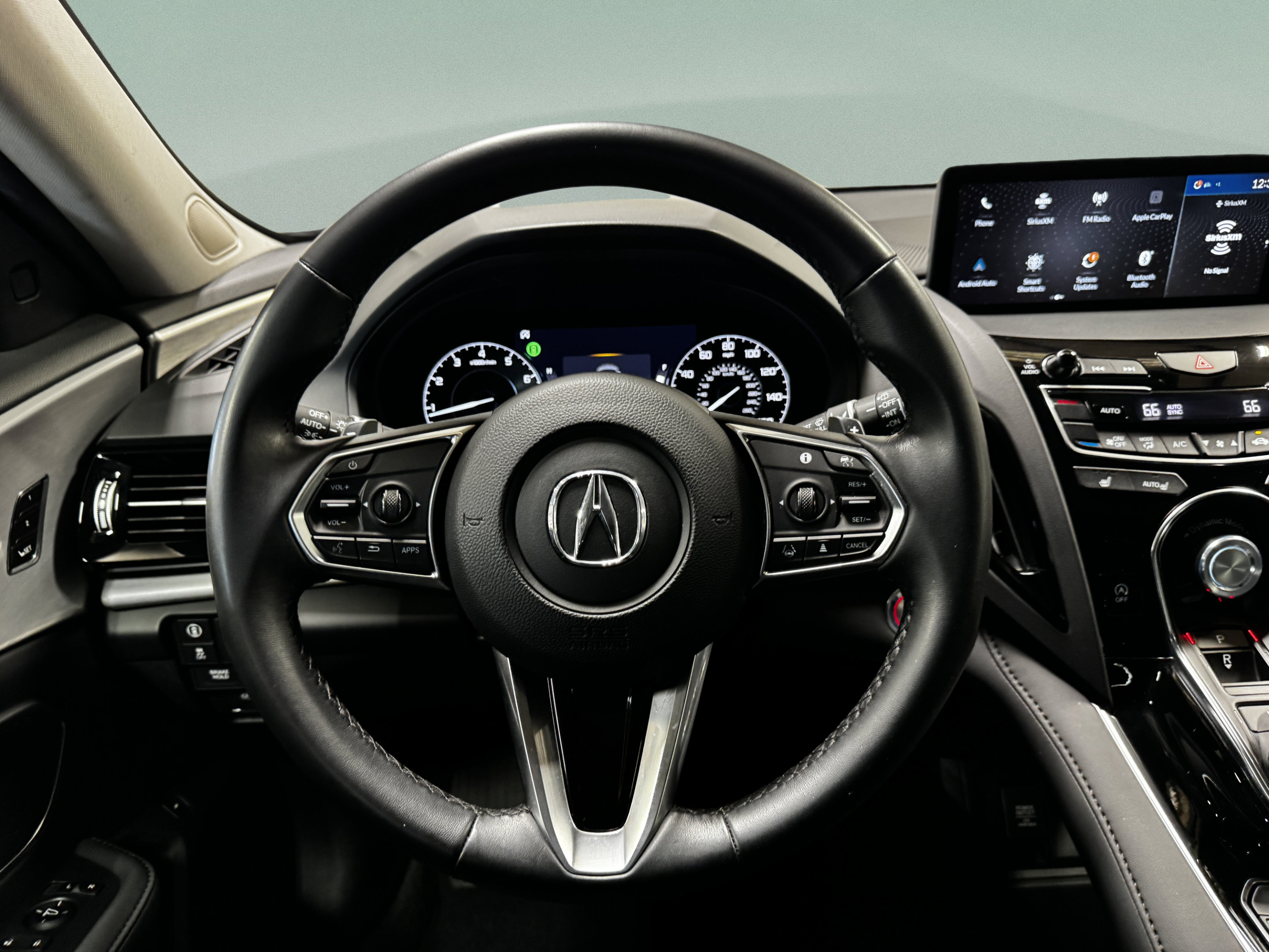 Used 2024 Acura RDX SH-AWD image 19