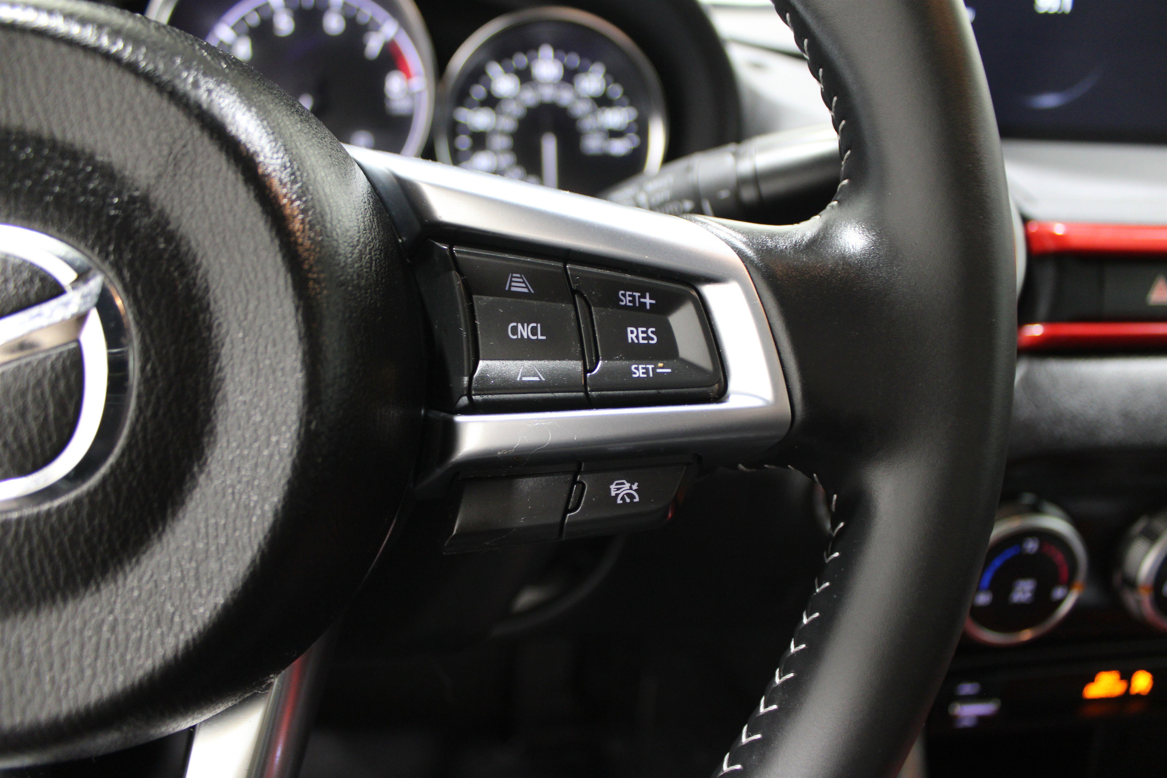 Used 2024 MAZDA MX-5 Miata RF Grand Touring w/ Weather Package image 10