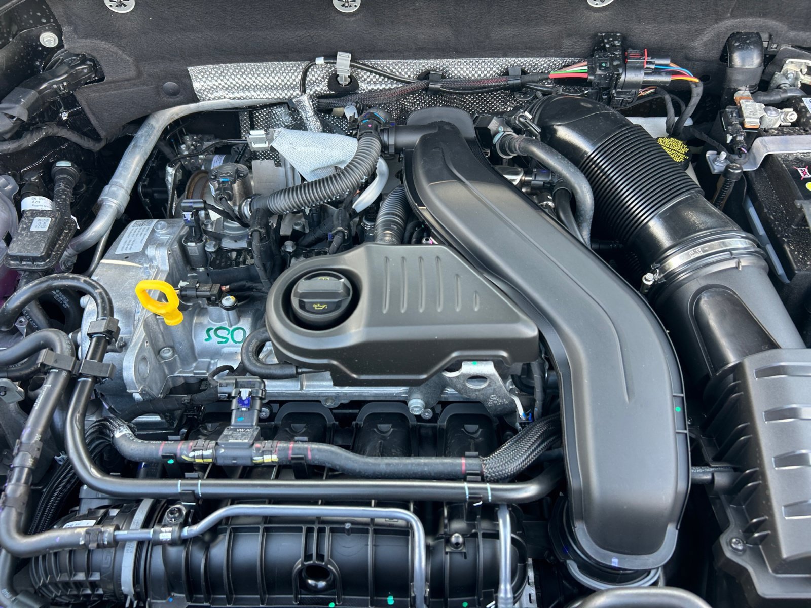 New 2026 Volkswagen Taos SE AWD/4WD image 21