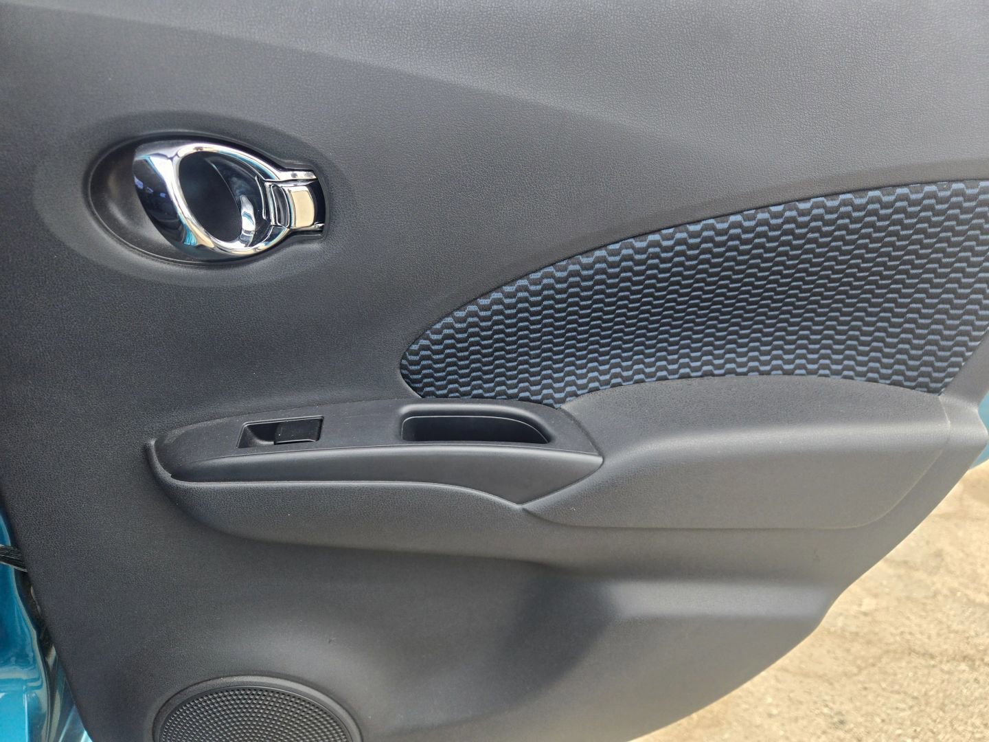 Used 2014 Nissan Versa Note SV w/ Sport Value Package image 17