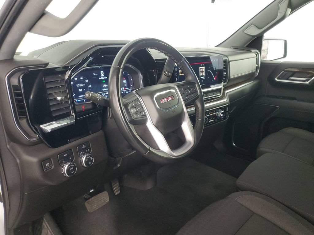 Used 2023 GMC Sierra 1500 SLE AWD/4WD image 12