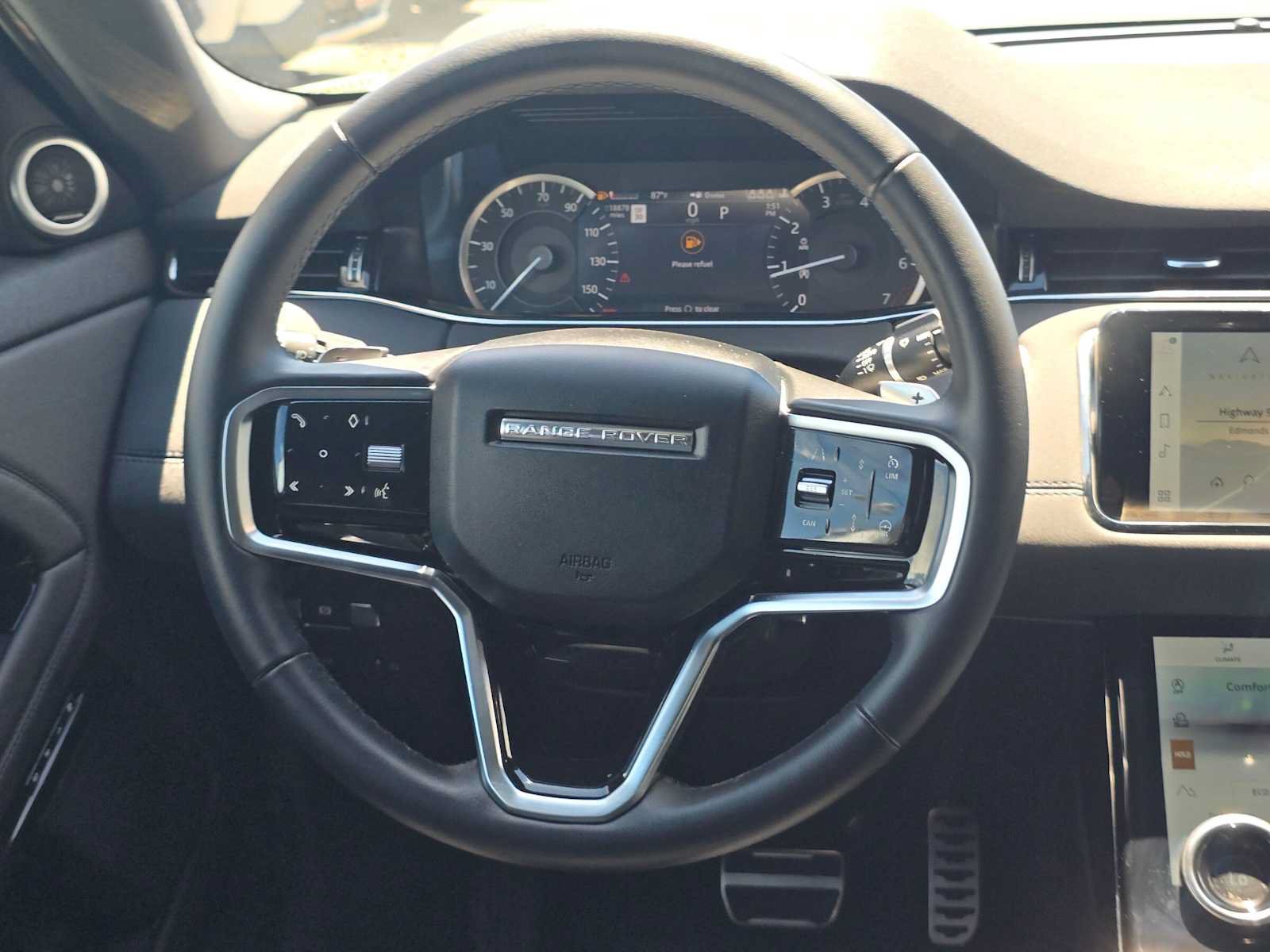 Used 2023 Land Rover Range Rover Evoque R-Dynamic SE AWD/4WD image 19