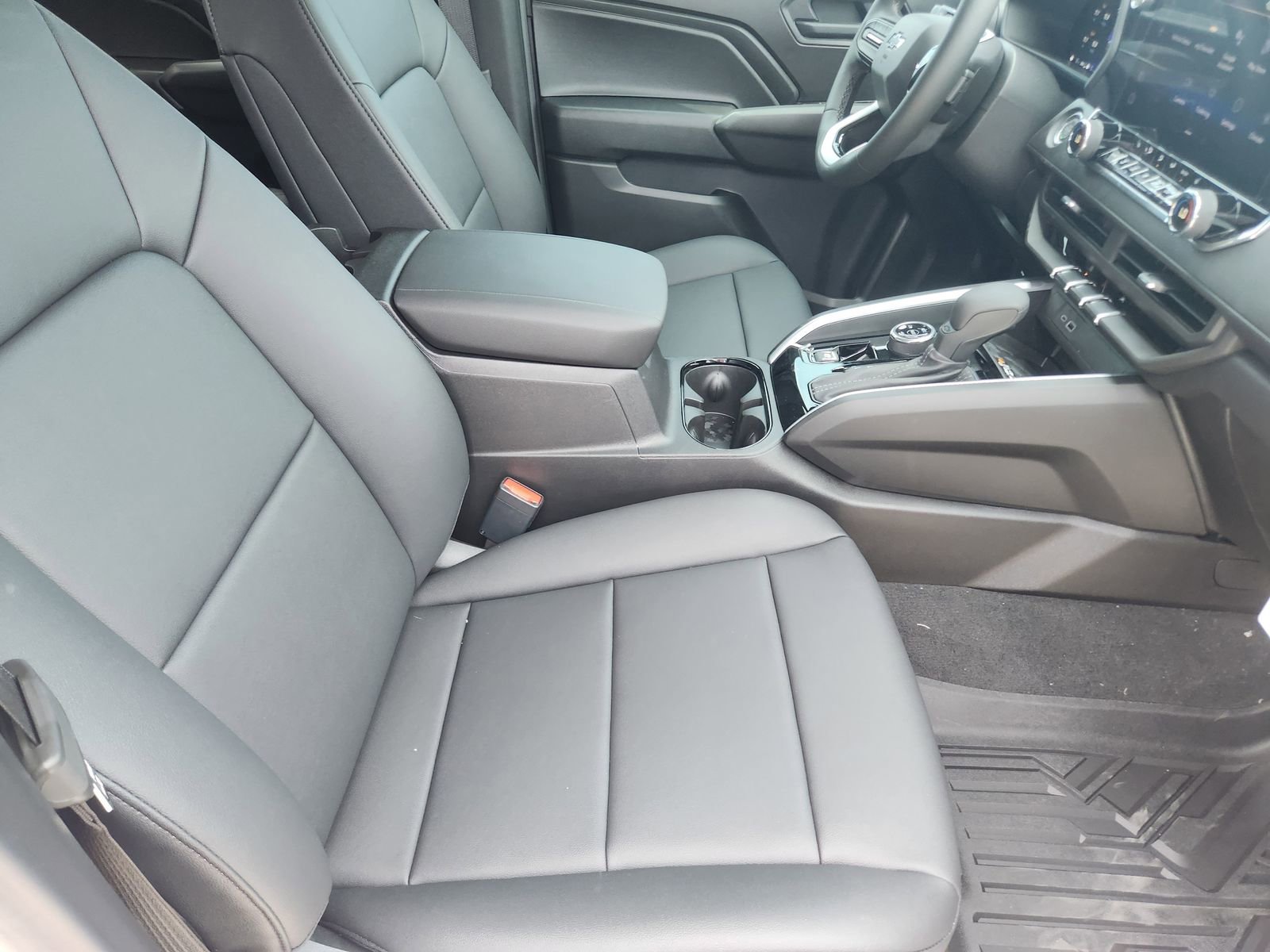 New 2026 Chevrolet Colorado Trail Boss AWD/4WD image 14