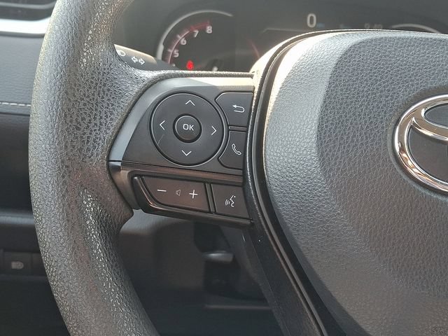 Used 2025 Toyota RAV4 XLE AWD/4WD image 20