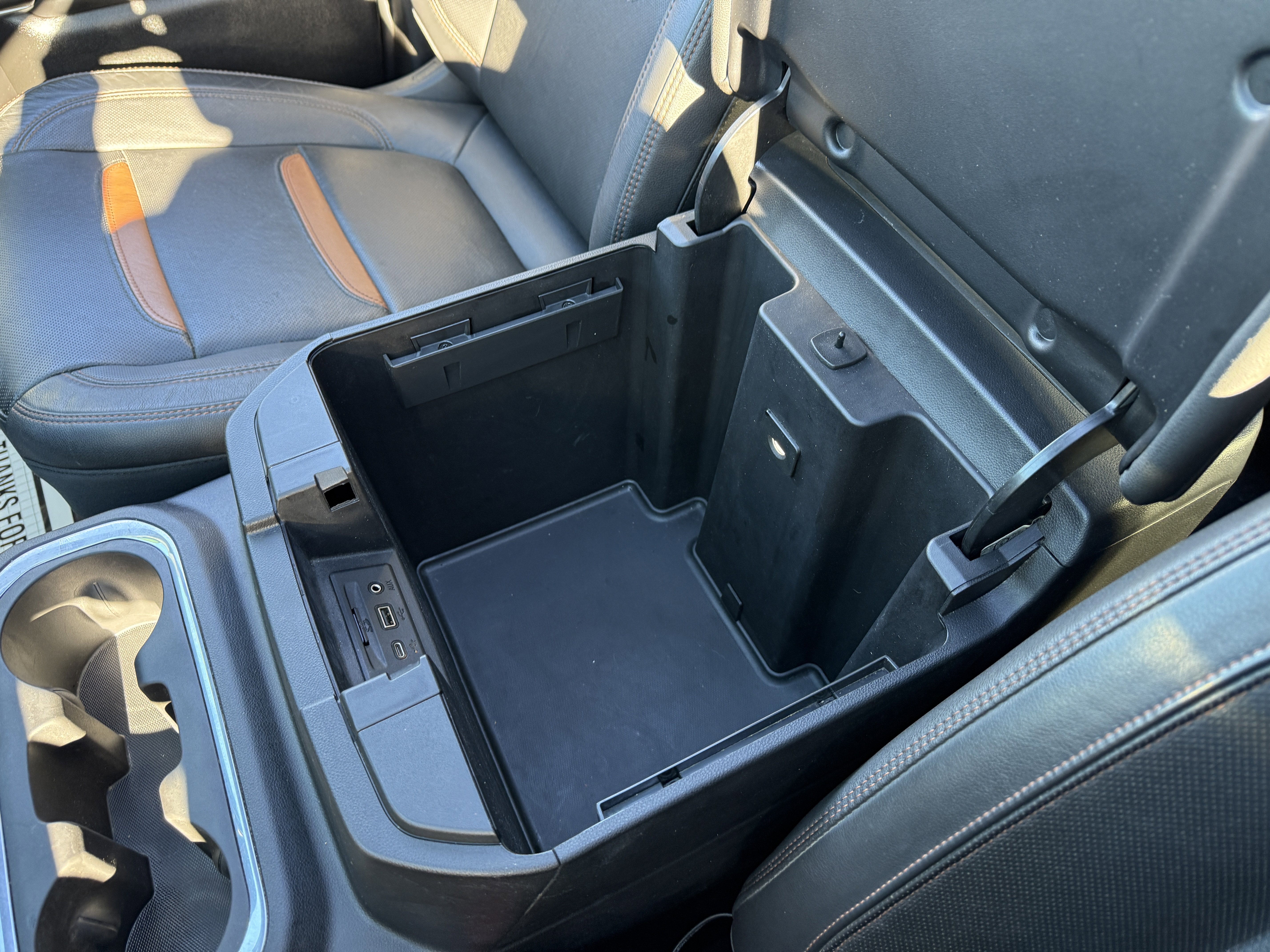 Used 2021 GMC Sierra 2500 AT4 w/ AT4 Preferred Package image 27