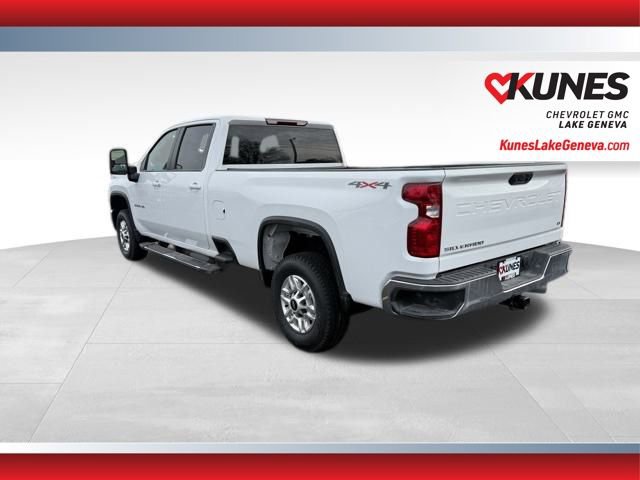 Used 2025 Chevrolet Silverado 2500 LT w/ Convenience Package AWD/4WD image 7