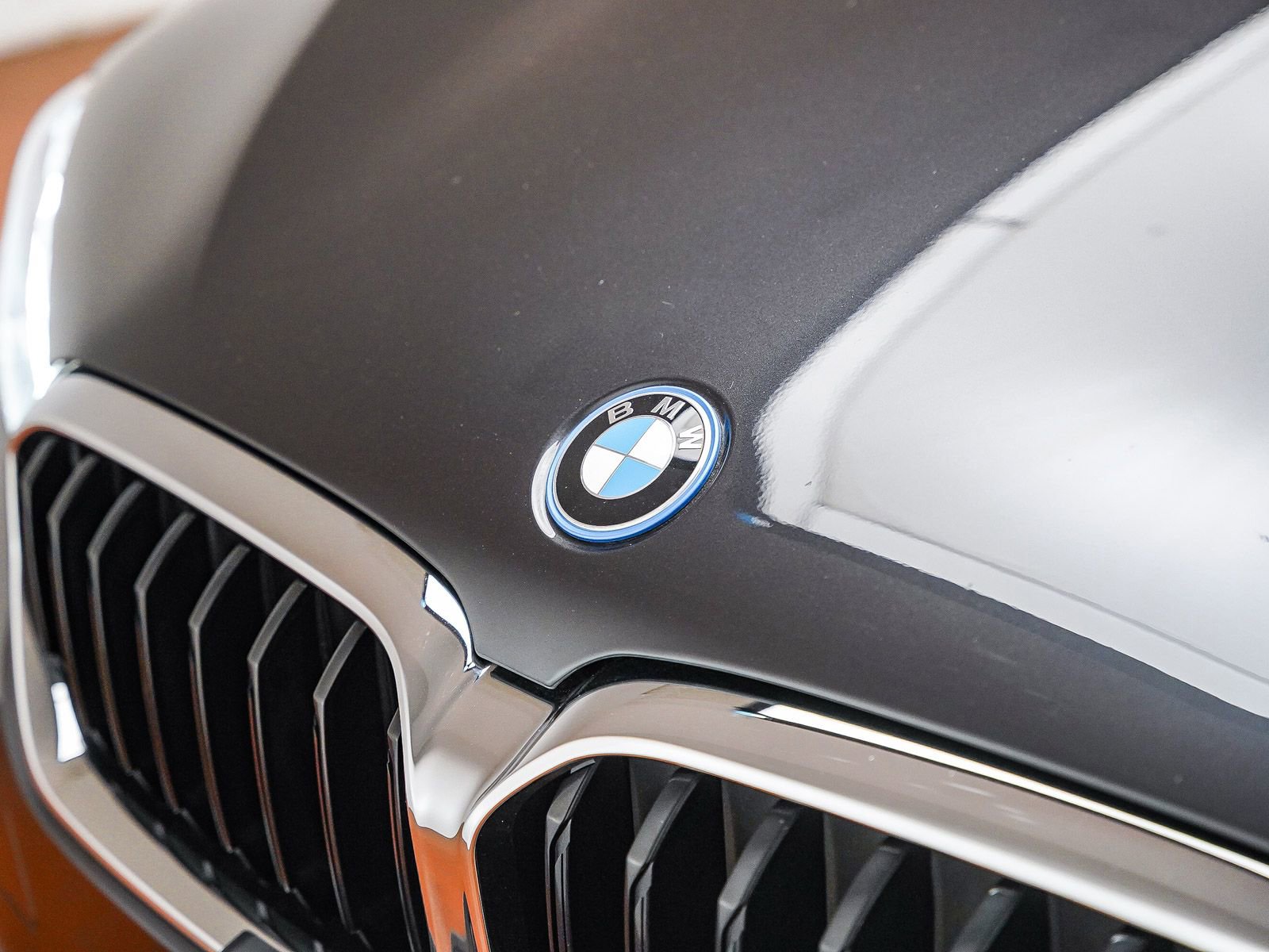Certified 2023 BMW 530e RWD image 9