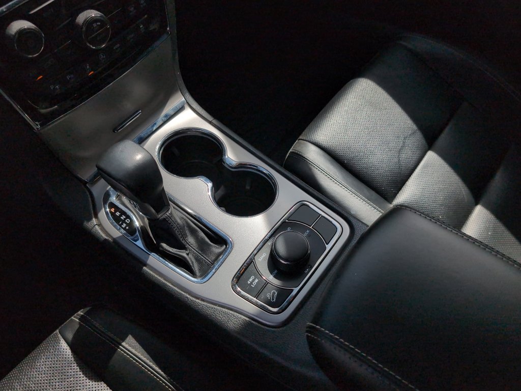 Used 2021 Jeep Grand Cherokee Limited w/ Quick Order Package 2GK 80th image 22