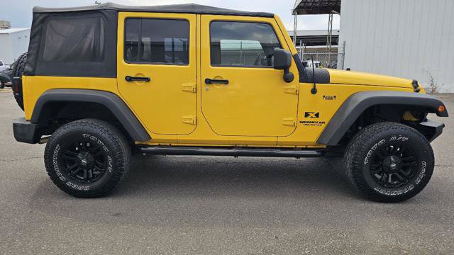 Used 2009 Jeep Wrangler Unlimited X AWD/4WD image 4