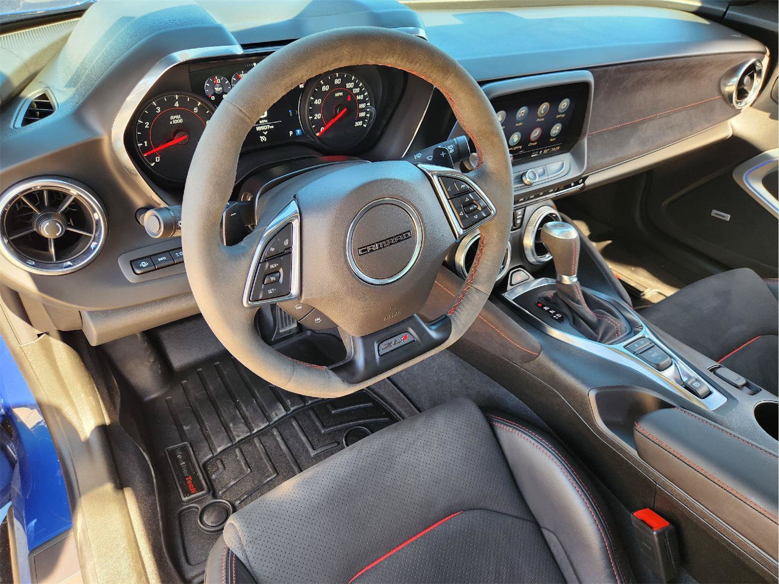Certified 2024 Chevrolet Camaro ZL1 RWD image 26