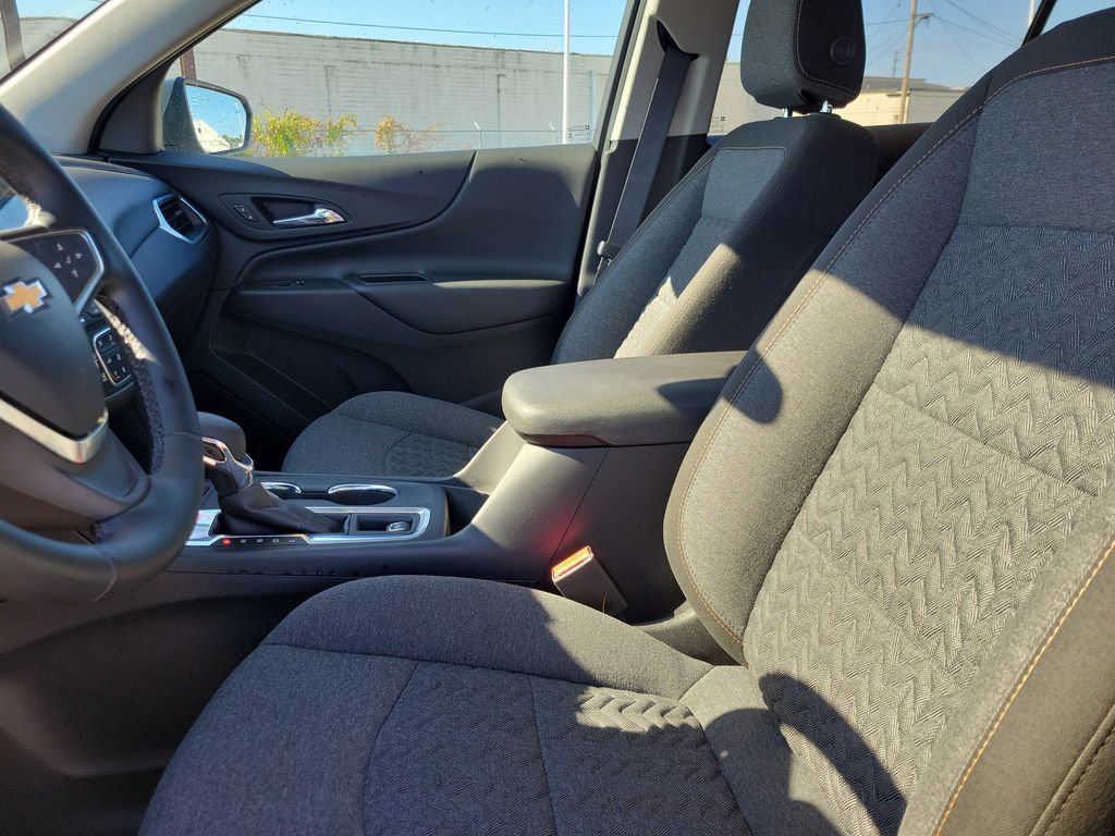 Used 2024 Chevrolet Equinox LT AWD/4WD image 20