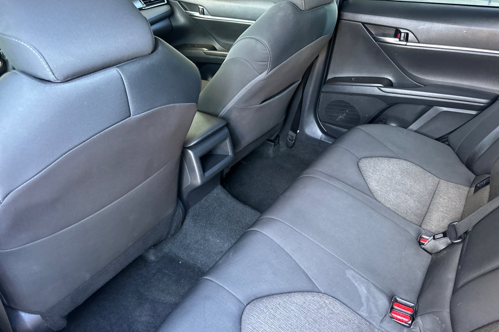 Used 2023 Toyota Camry LE image 15