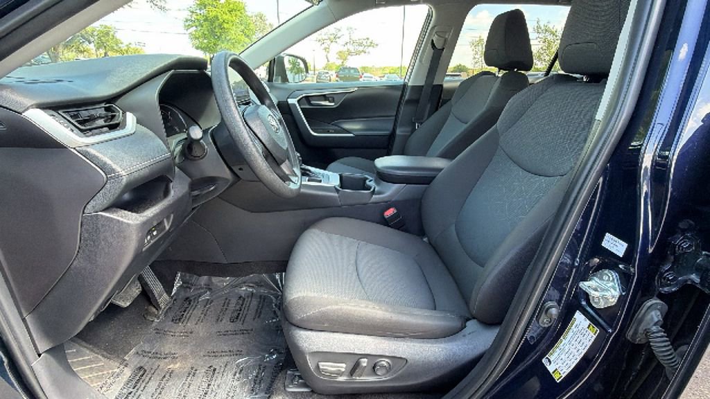 Certified 2025 Toyota RAV4 XLE image 16