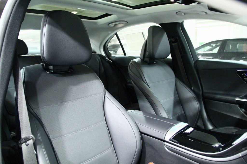 Certified 2025 Mercedes-Benz C 300 4MATIC Sedan image 21