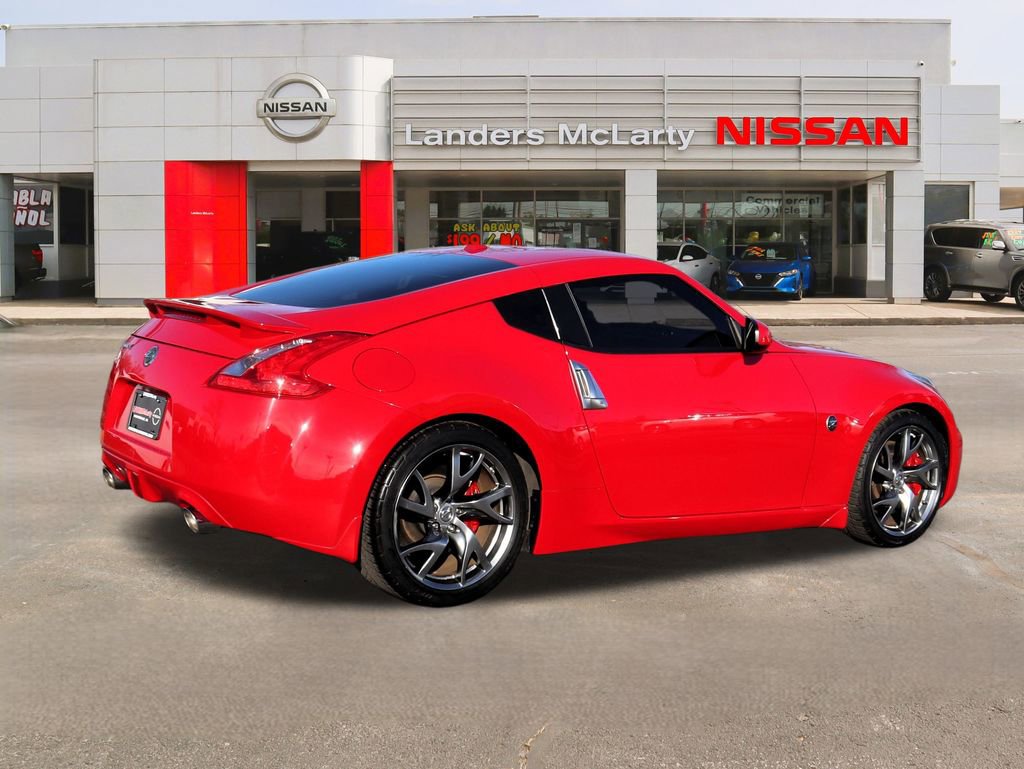 Used 2014 Nissan 370Z Touring w/ Sport Package image 3