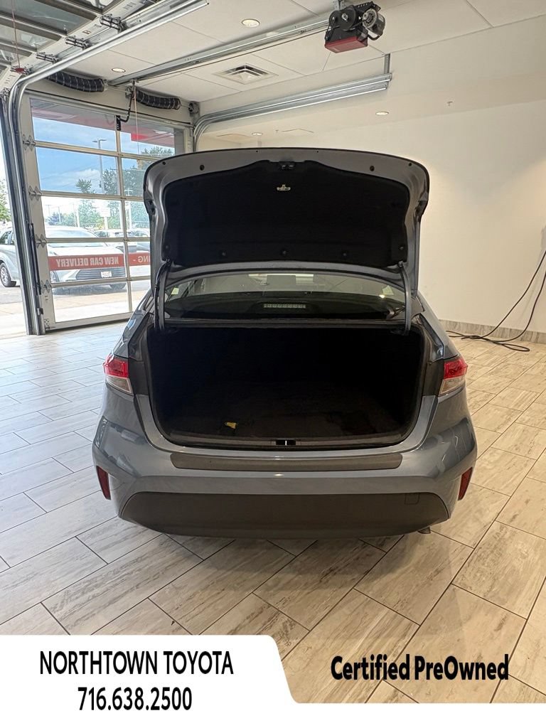 Used 2023 Toyota Corolla LE w/ Carpet Mat Package (TMS) FWD image 10