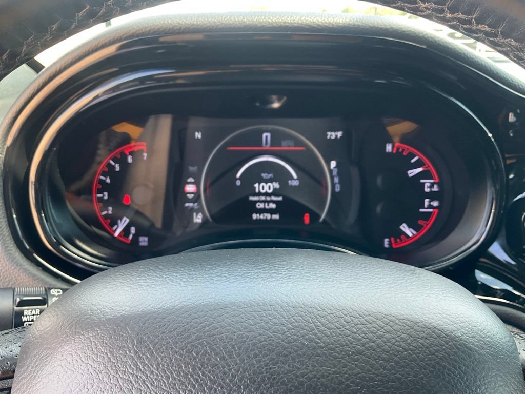Used 2021 Dodge Durango R/T w/ Tow 'N Go Package AWD/4WD image 13