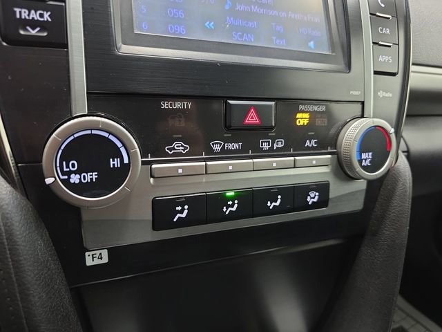 Used 2012 Toyota Camry SE w/ Leather Pkg FWD image 22