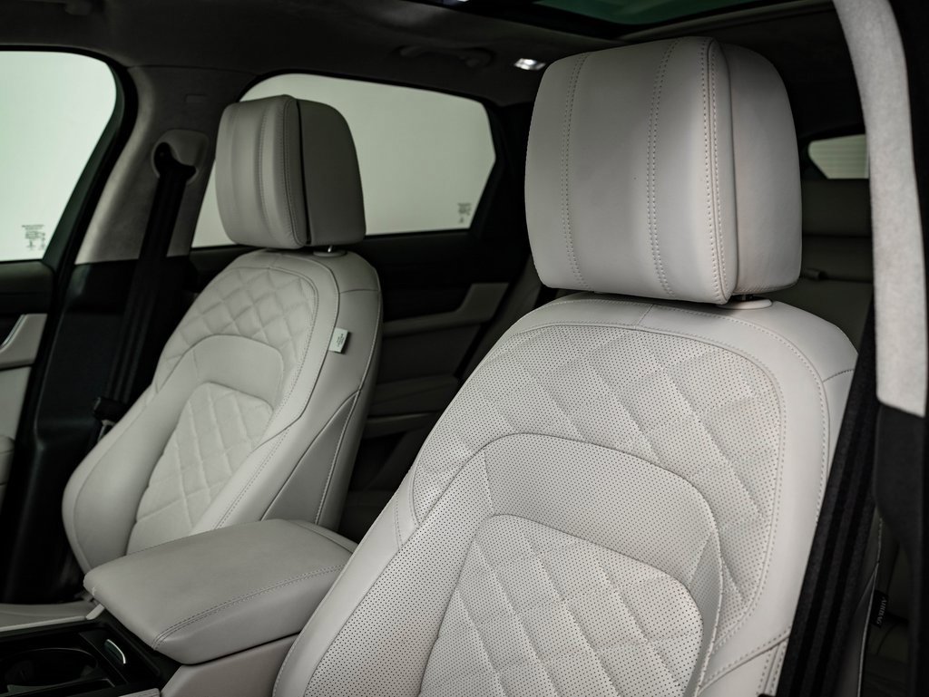 Used 2023 Jaguar F-PACE S image 24