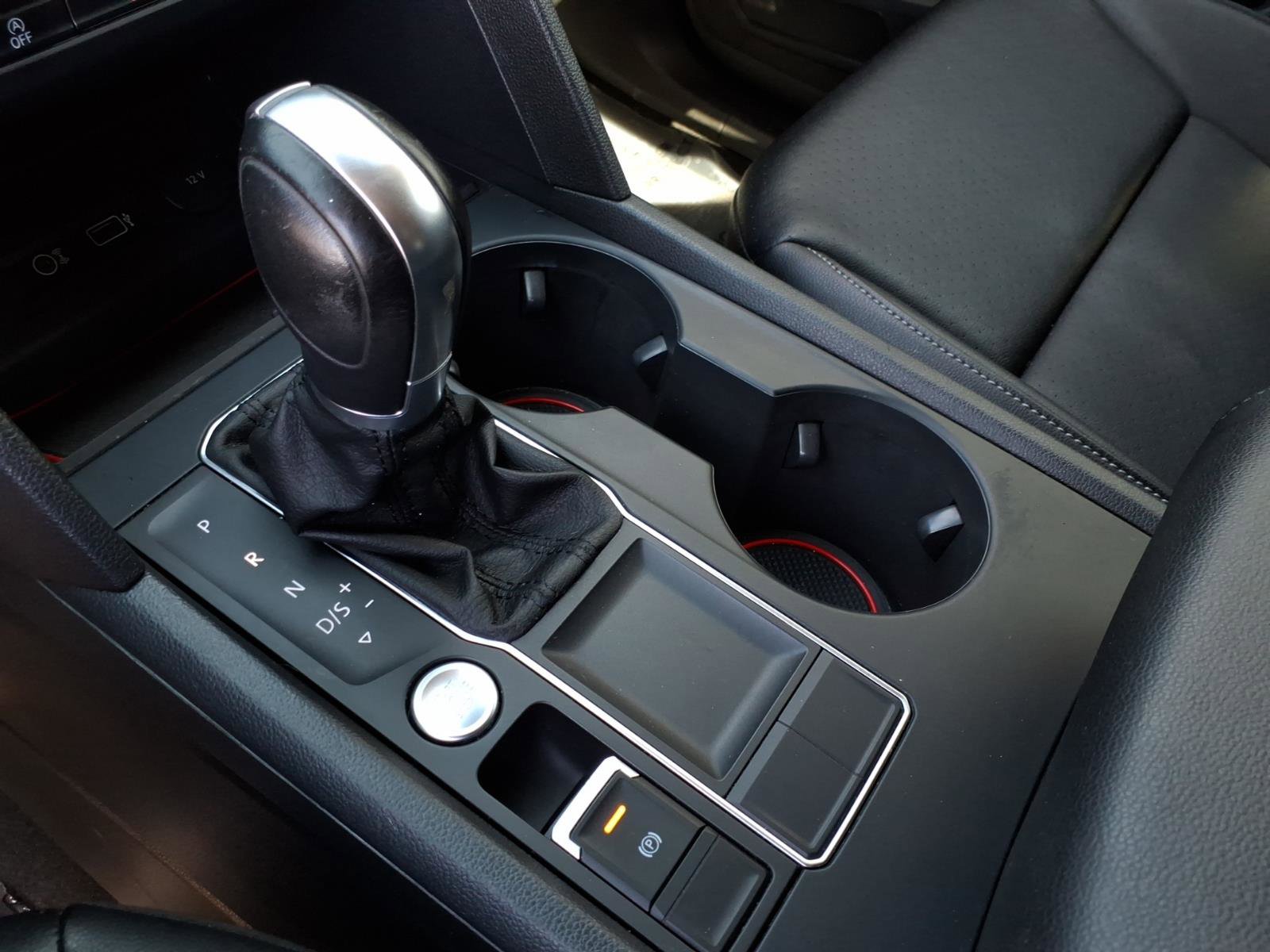 Used 2019 Volkswagen Atlas SE image 33