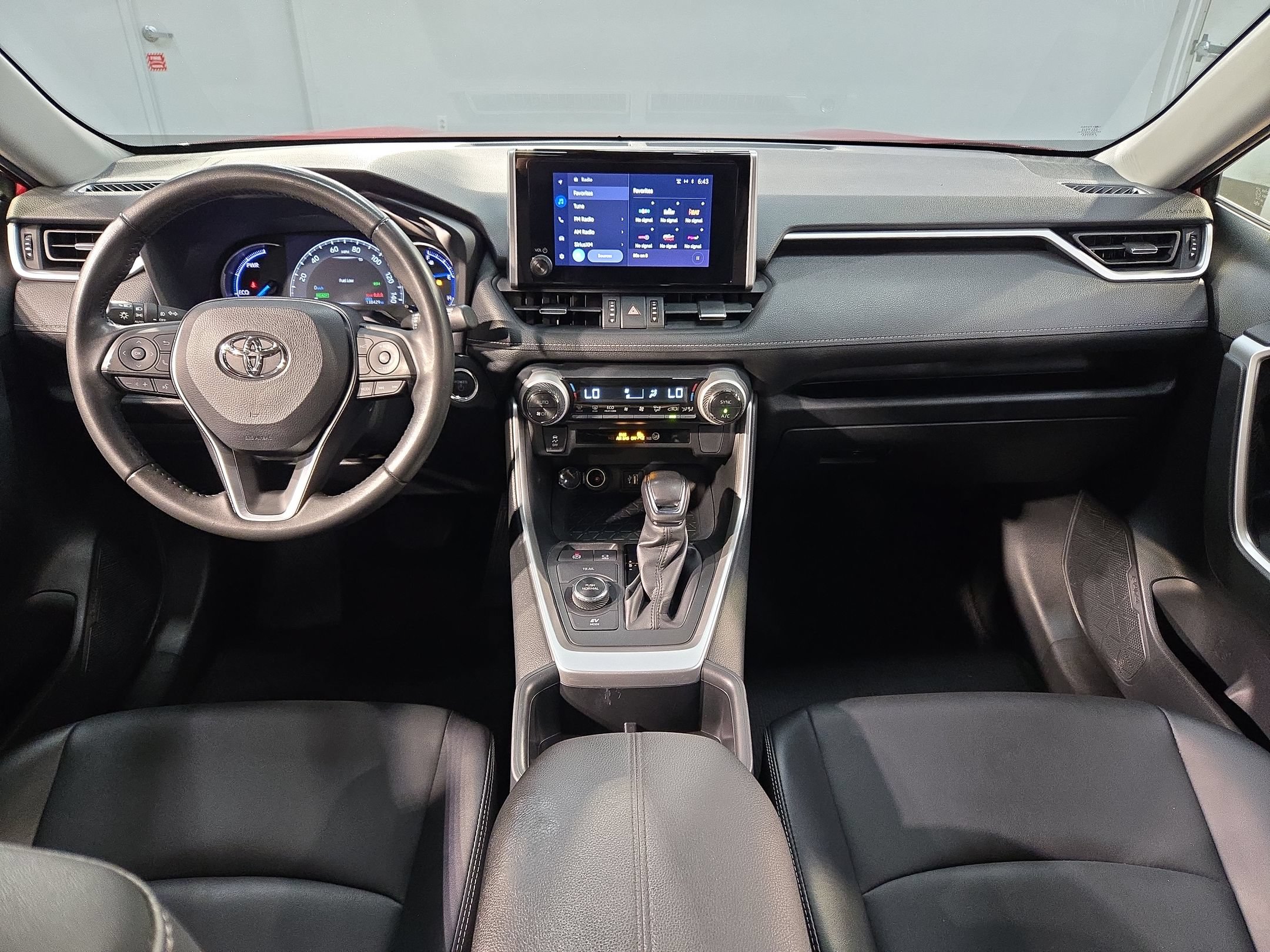 Used 2023 Toyota RAV4 XLE Premium AWD/4WD image 10