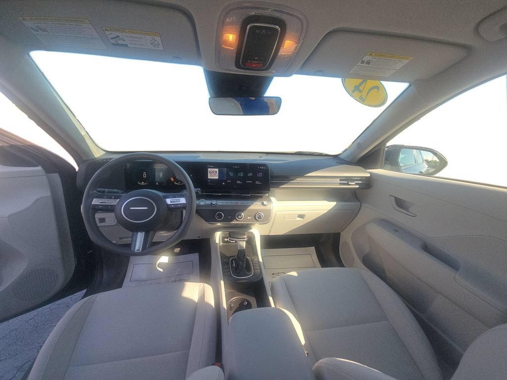 Used 2024 Hyundai Kona SE AWD/4WD image 9