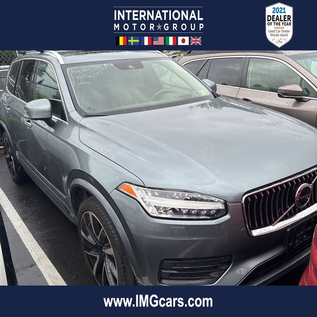 Used 2020 Volvo XC90 T6 Momentum w/ Protection Package Premier AWD/4WD image 1