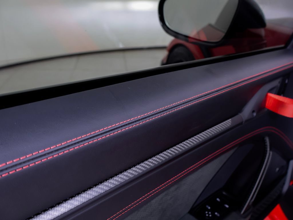 Certified 2025 Porsche 911 GT3 RS RWD image 32