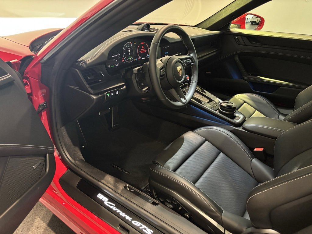 New 2026 Porsche 911 Carrera GTS image 4