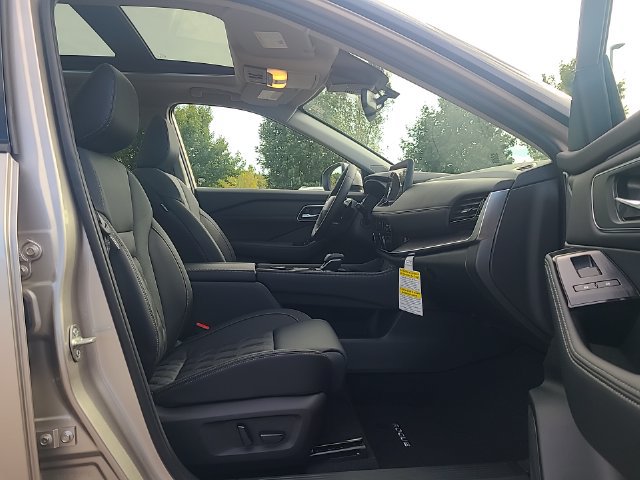 New 2026 Nissan Rogue Platinum AWD/4WD image 27