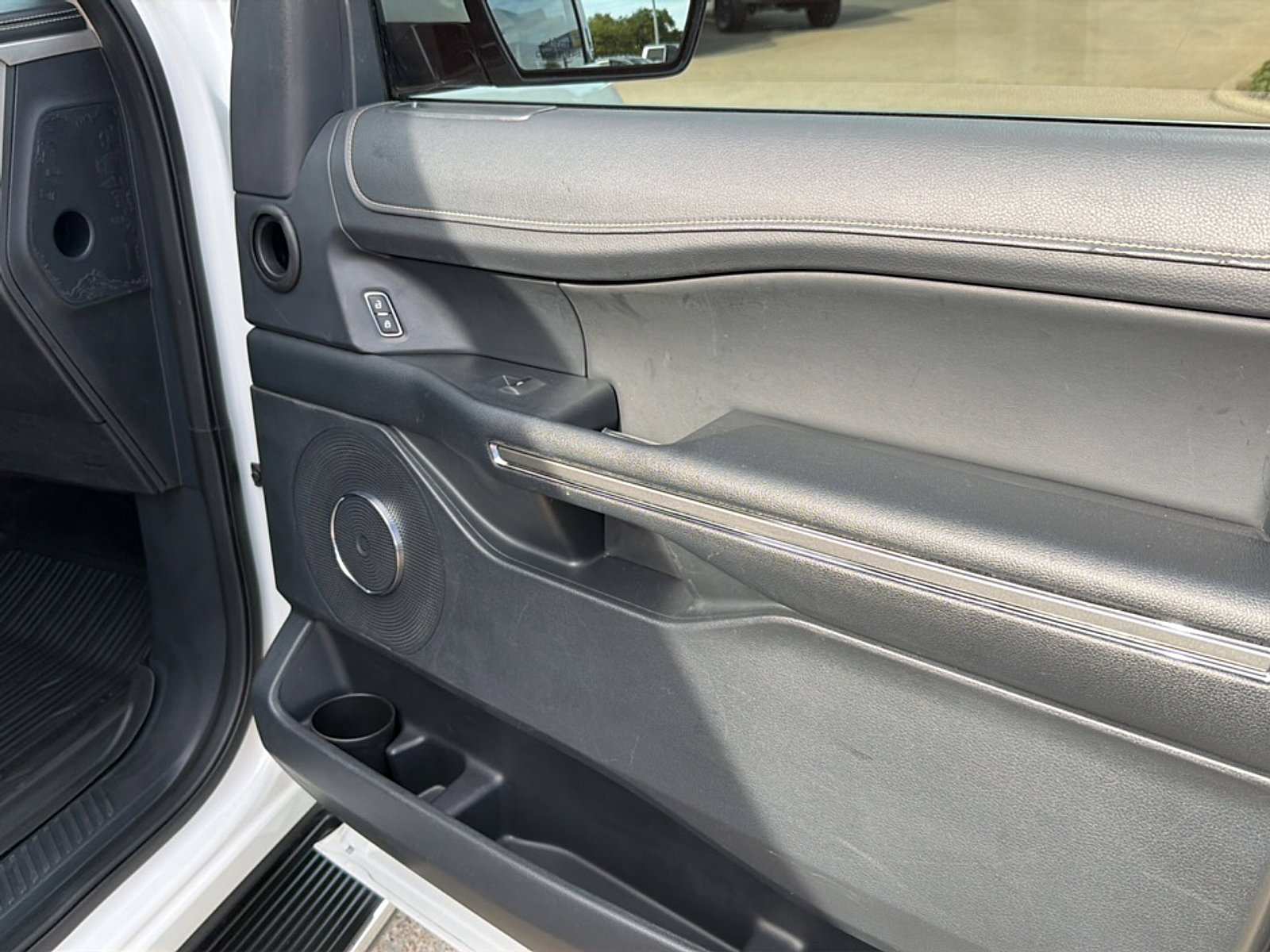 Used 2022 Ford Expedition Max XLT RWD image 17