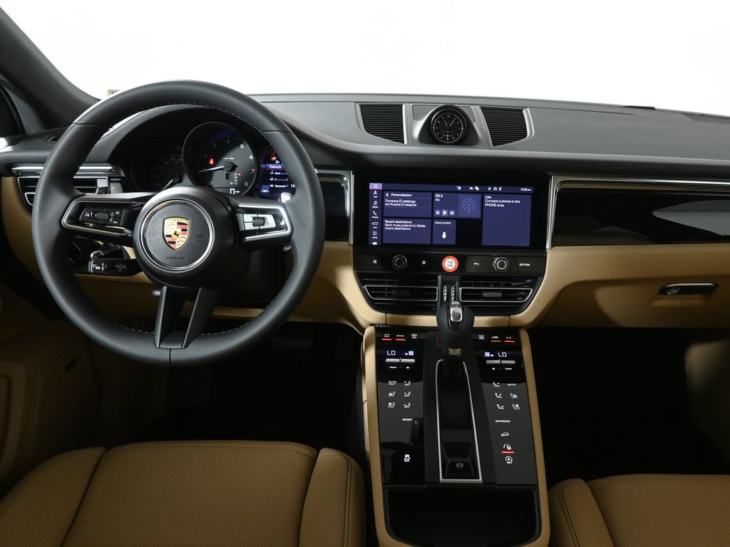 New 2026 Porsche Macan AWD/4WD image 16