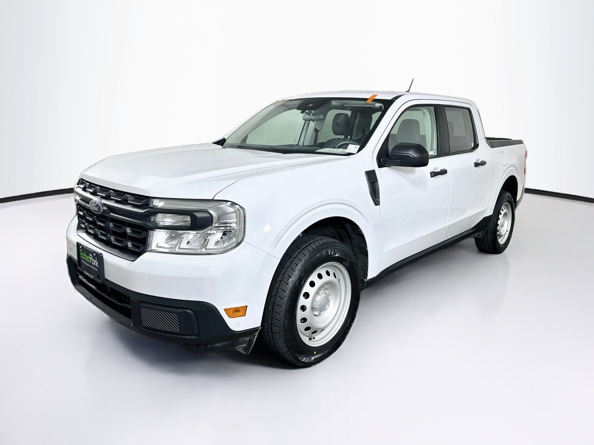 Used 2024 Ford Maverick XL FWD image 3
