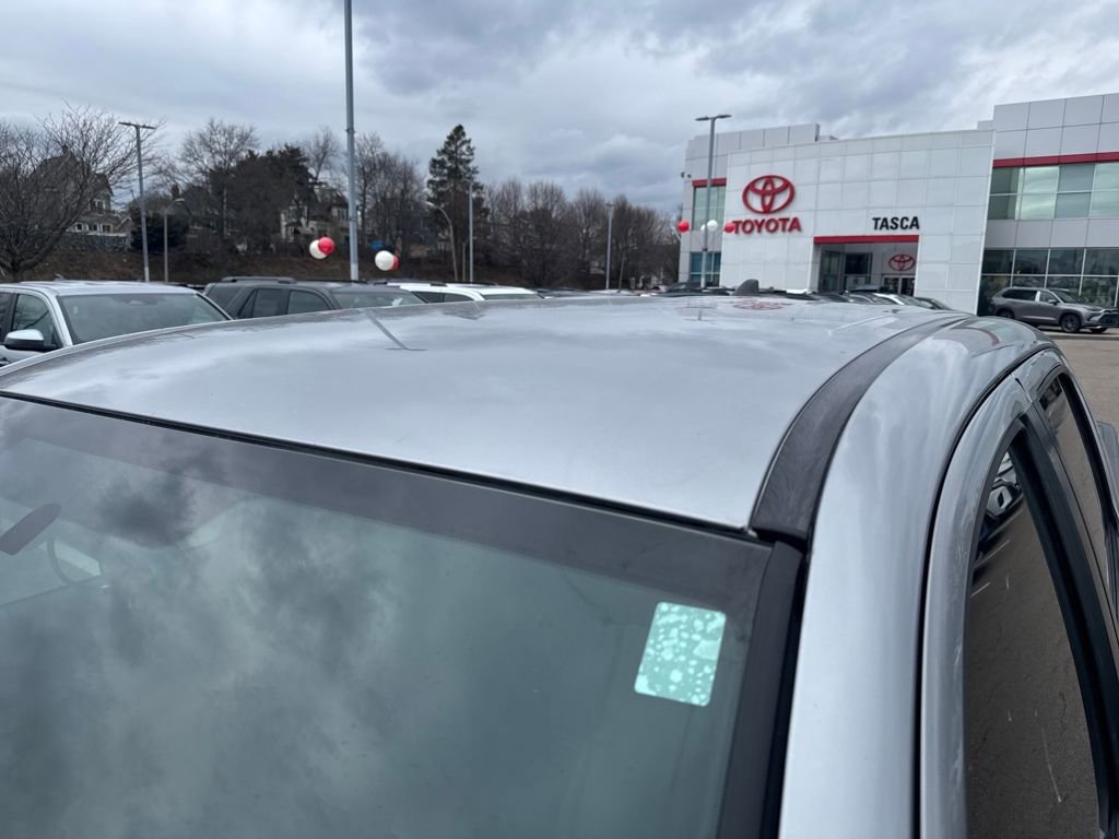 Used 2016 Toyota Tacoma TRD Off-Road w/ Towing Package image 45