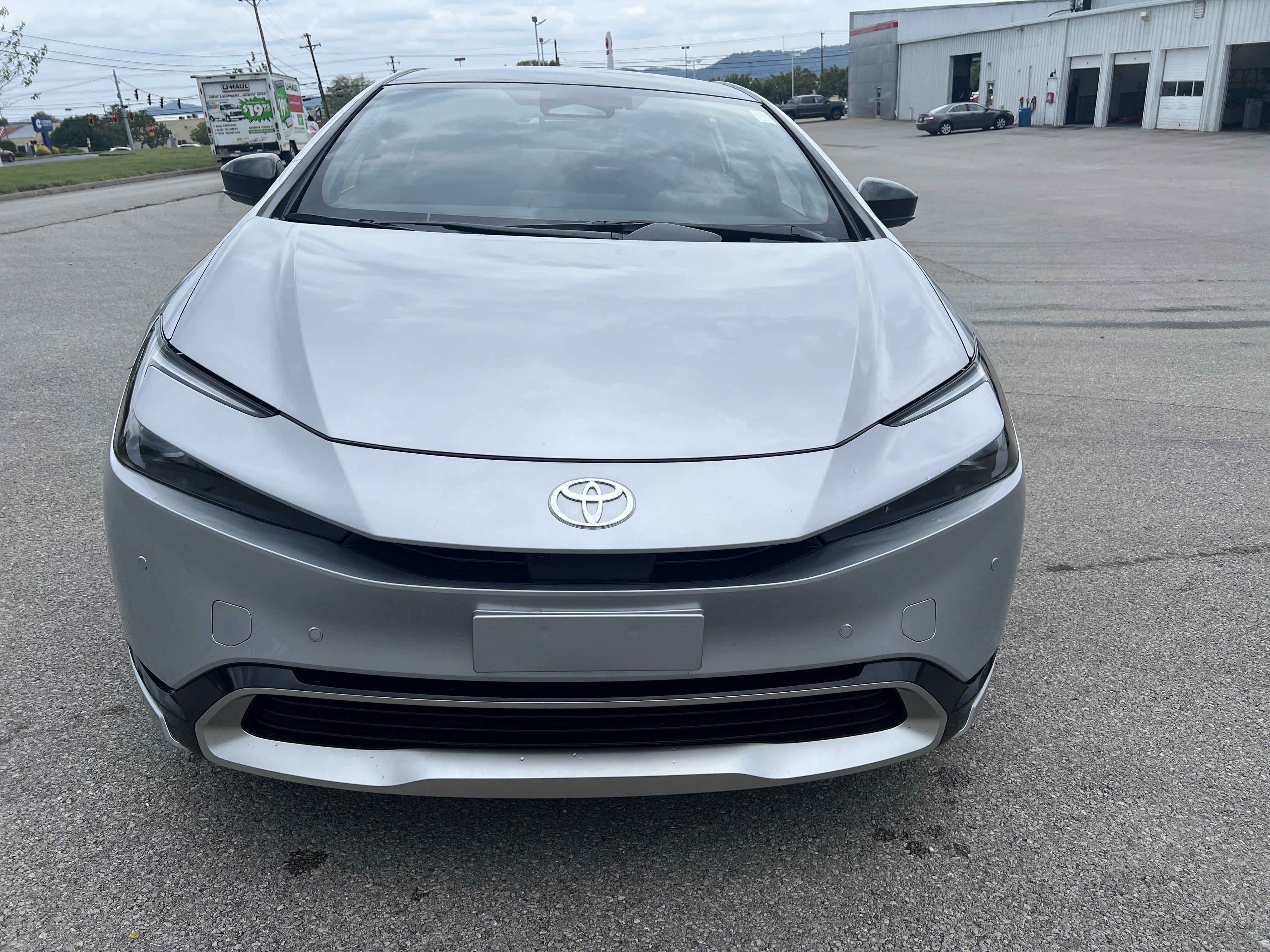 New 2026 Toyota Prius Plug-In Hybrid image 3