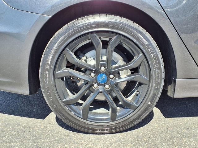 Certified 2019 Ford Fusion SE w/ Equipment Group 151A image 22