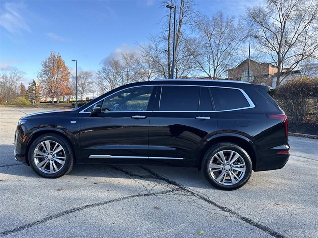 Certified 2023 Cadillac XT6 Premium Luxury w/ Technology Package image 3